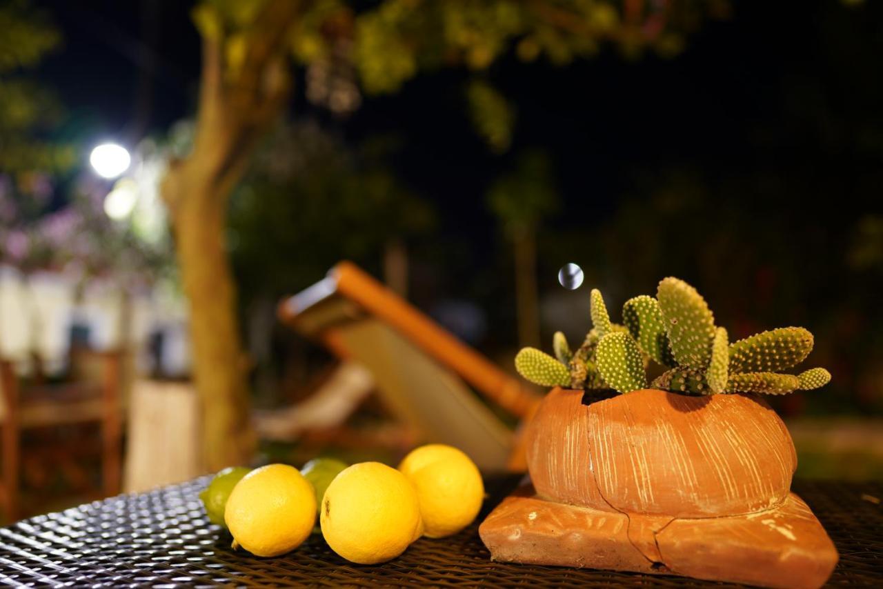 Koukouapartments & Suites Vathy  Buitenkant foto