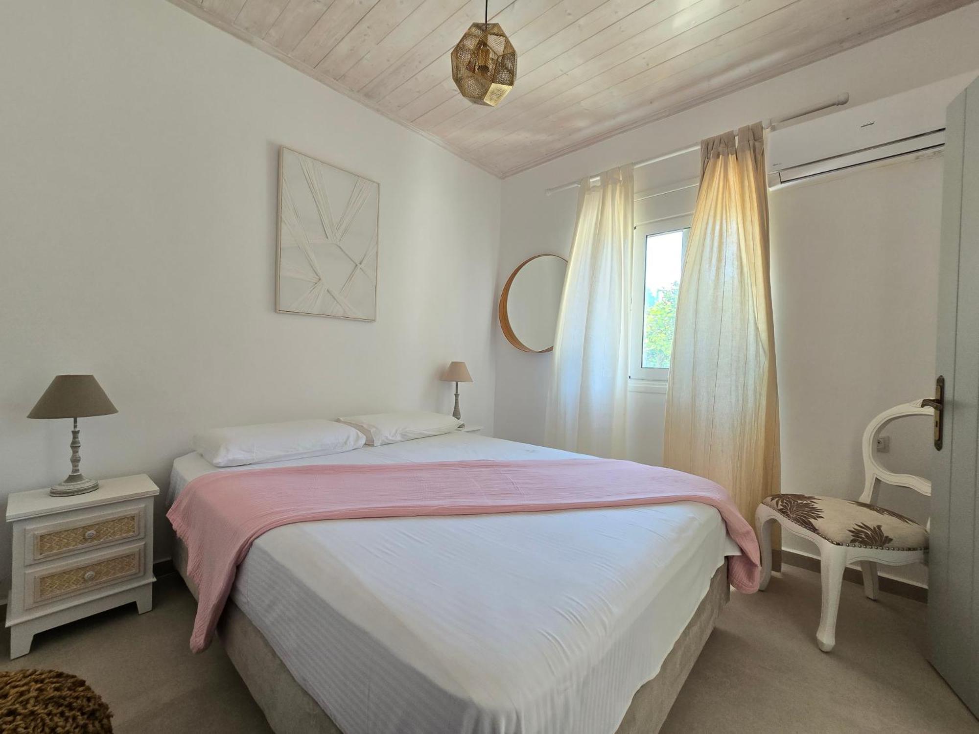 Koukouapartments & Suites Vathy  Buitenkant foto