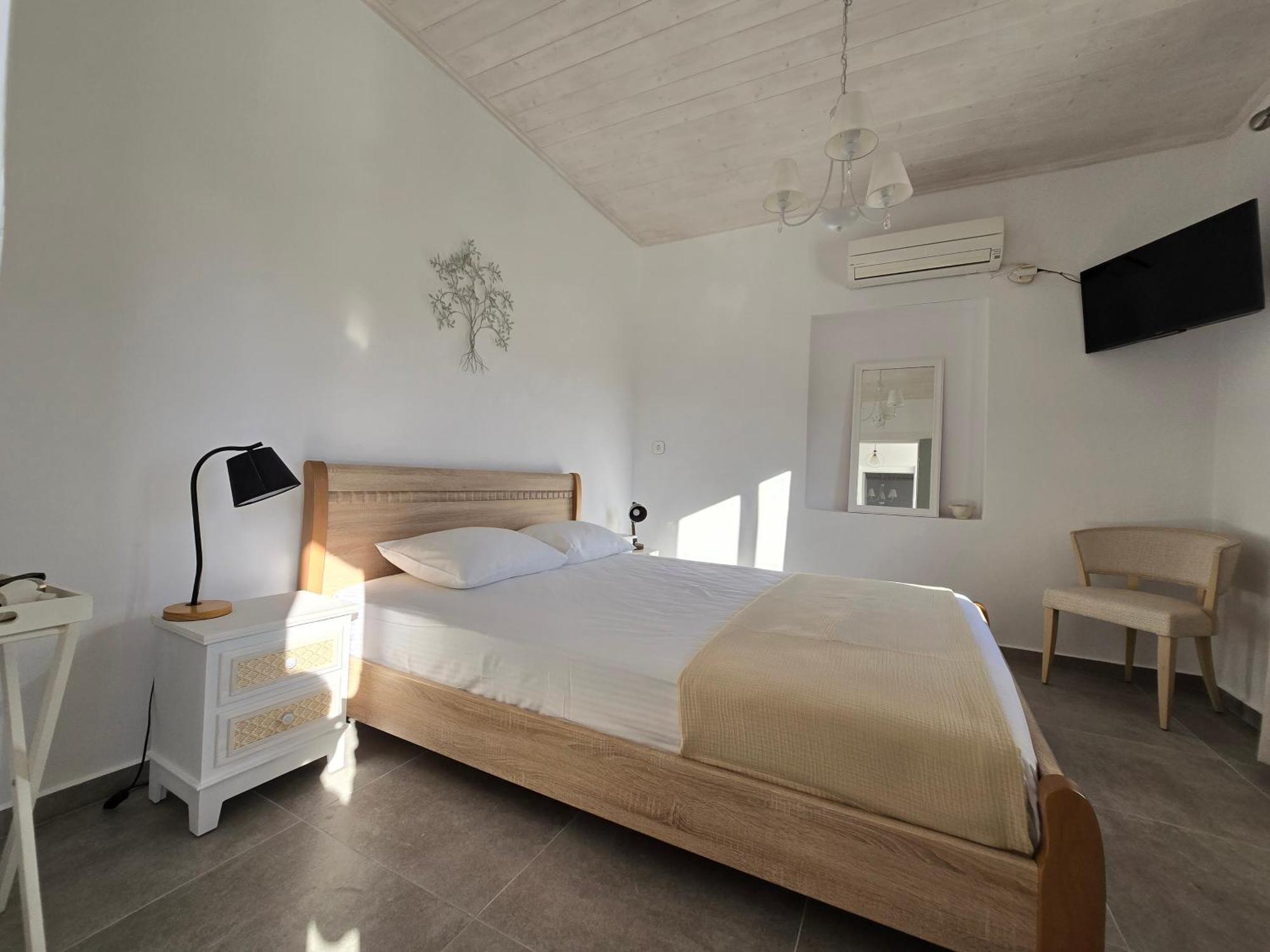 Koukouapartments & Suites Vathy  Buitenkant foto