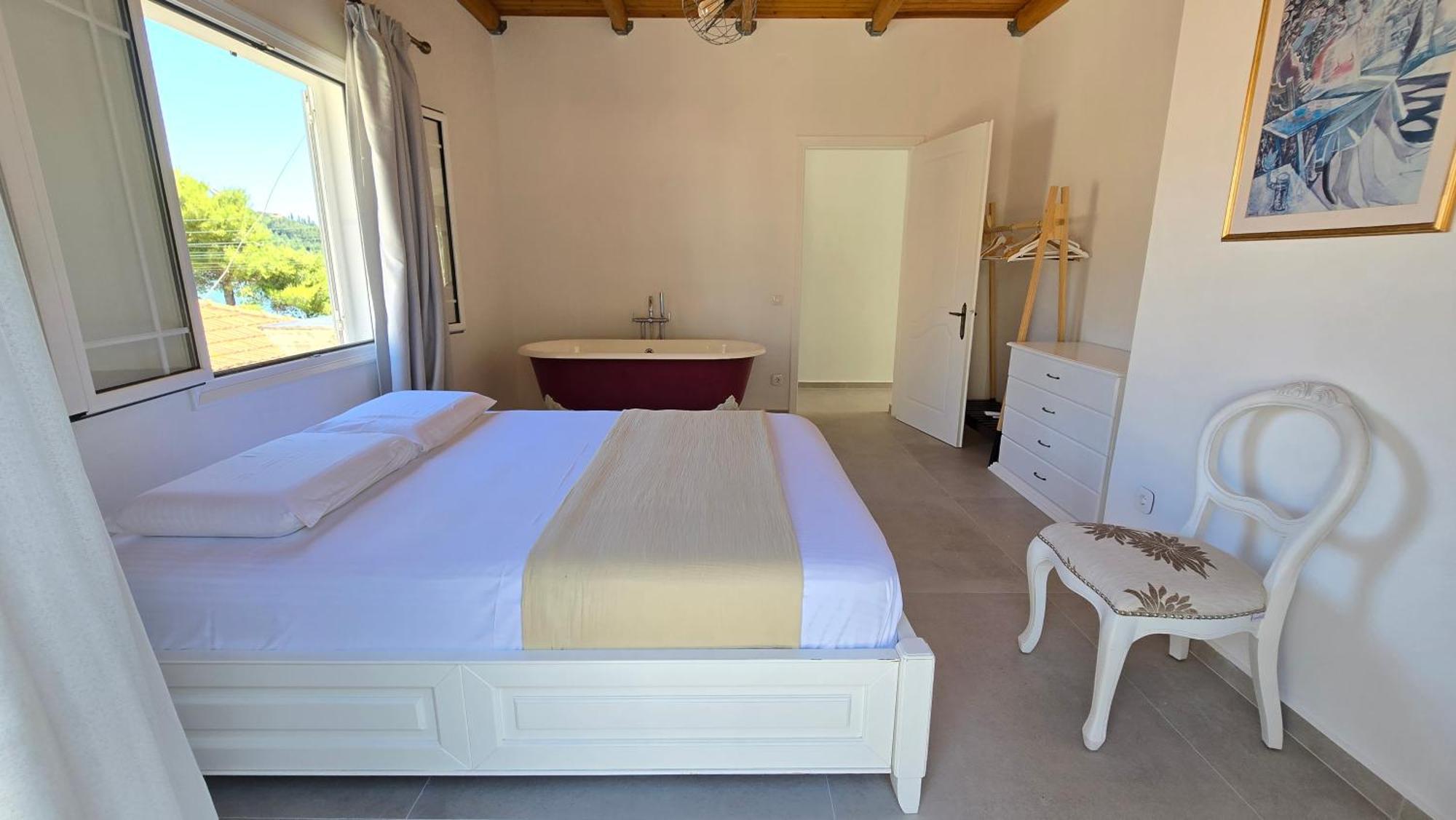 Koukouapartments & Suites Vathy  Buitenkant foto