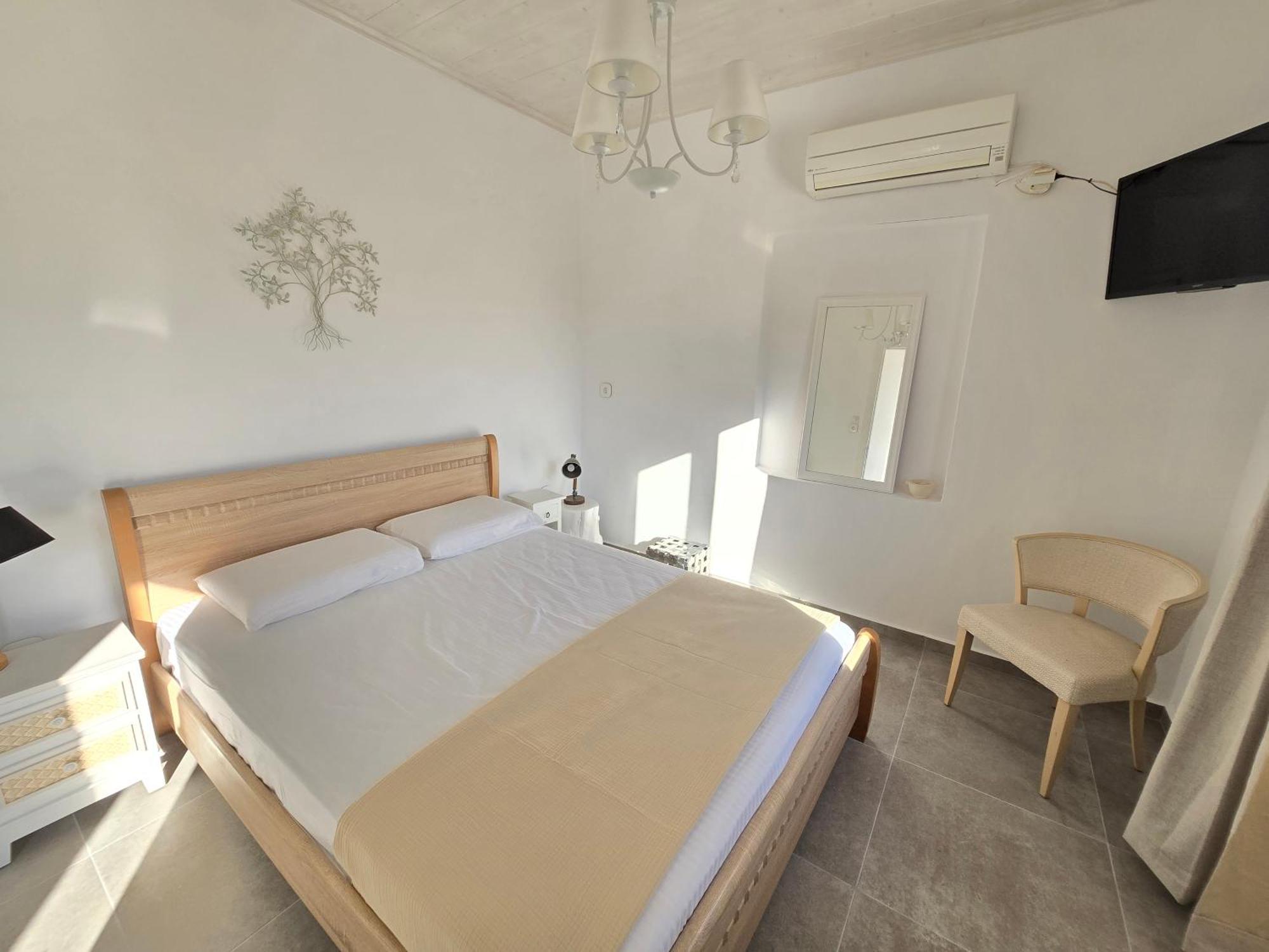 Koukouapartments & Suites Vathy  Buitenkant foto